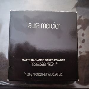 Laura Mercier Matte Radience Baked Powder